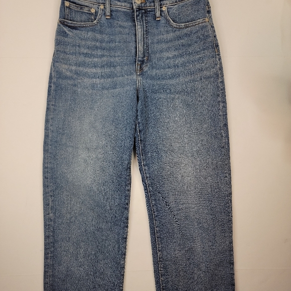 Madewell Sz 29 Slim Wide Leg Crop Jeans High Rise Fray High Rise - Picture 2 of 9